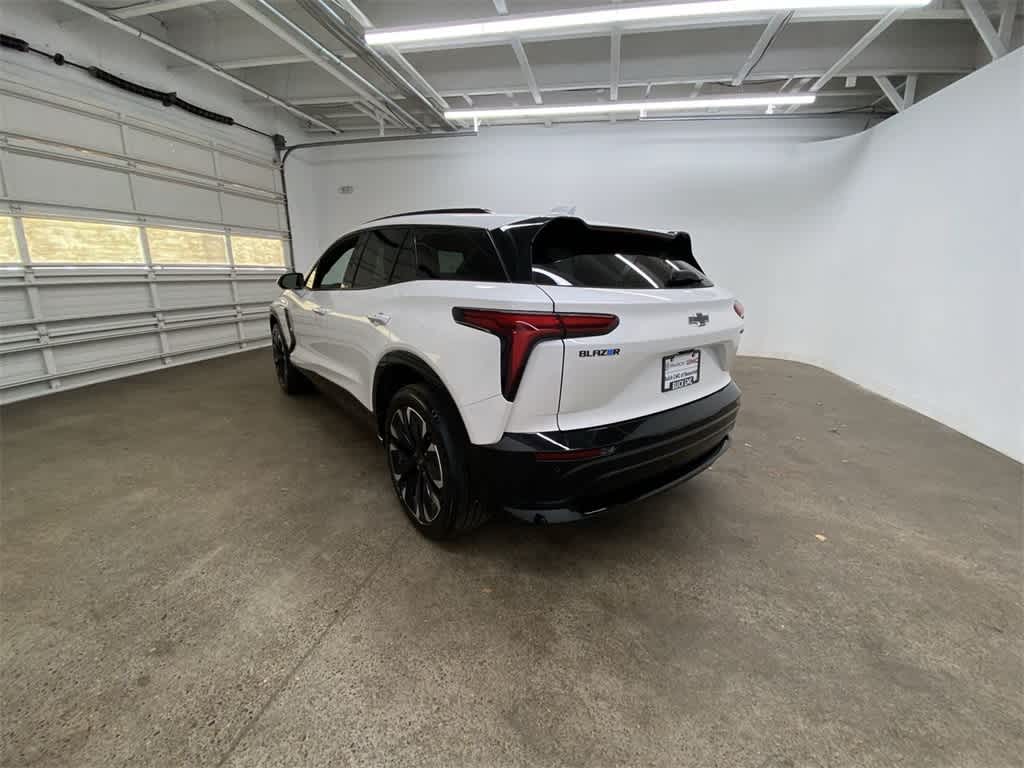 Thumbnail: 2024 Chevrolet Blazer EV - 4