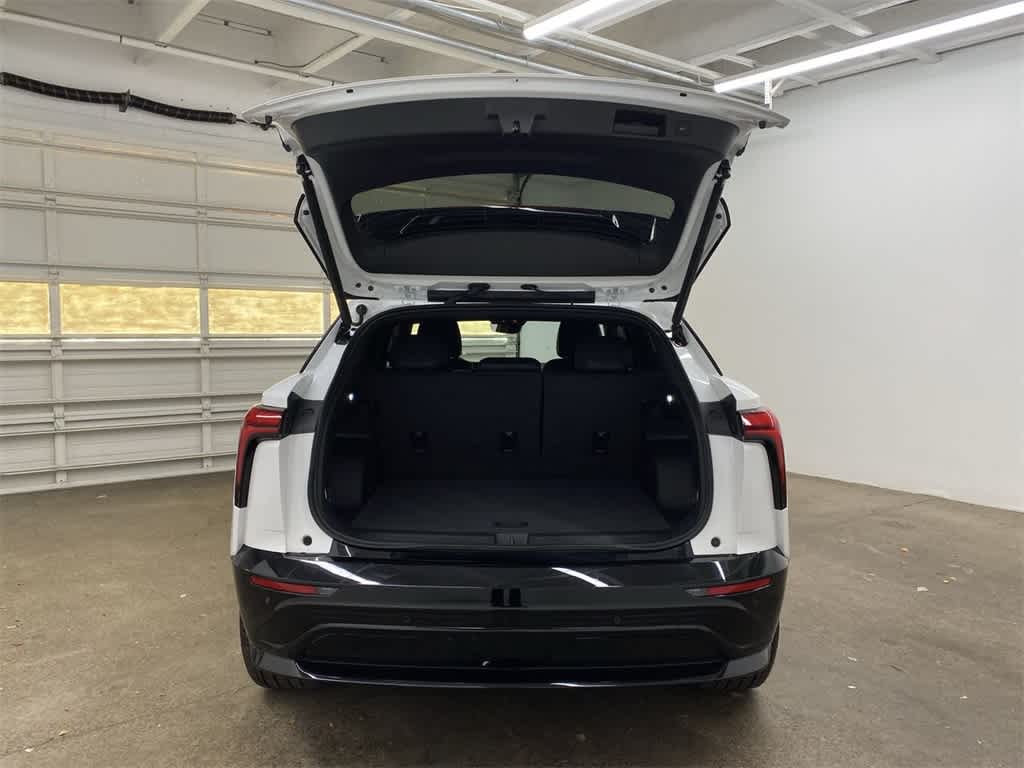 Thumbnail: 2024 Chevrolet Blazer EV - 29