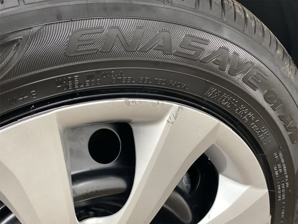 Thumbnail: 2024 Toyota Corolla - 34