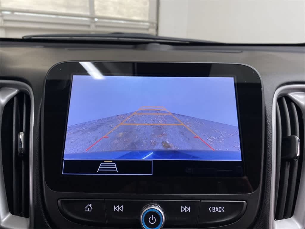 Thumbnail: 2023 Chevrolet Malibu - 25