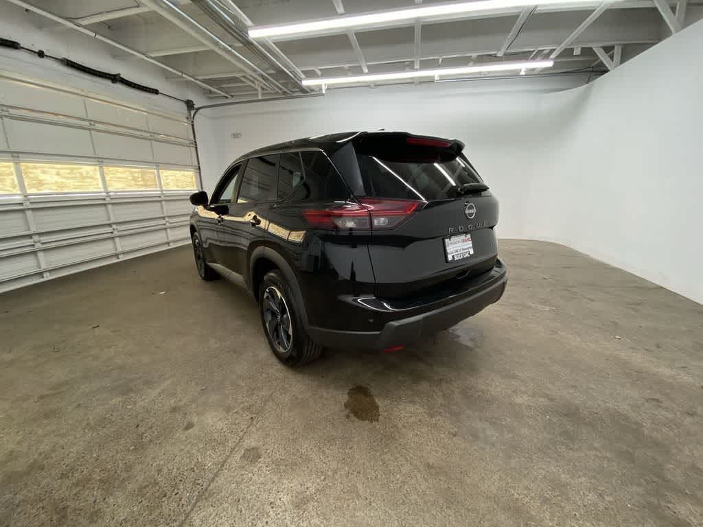 Thumbnail: 2025 Nissan Rogue - 4