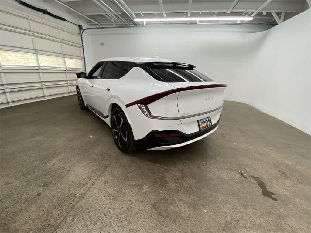 Thumbnail: 2023 Kia EV6 - 4