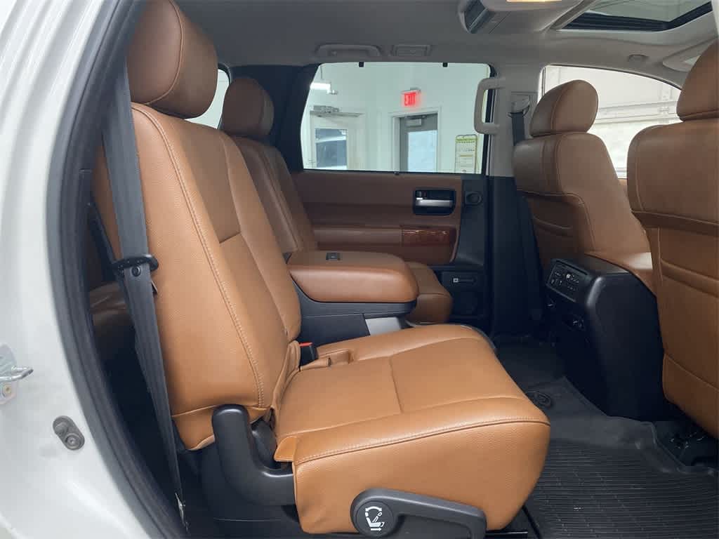 Thumbnail: 2019 Toyota Sequoia - 18