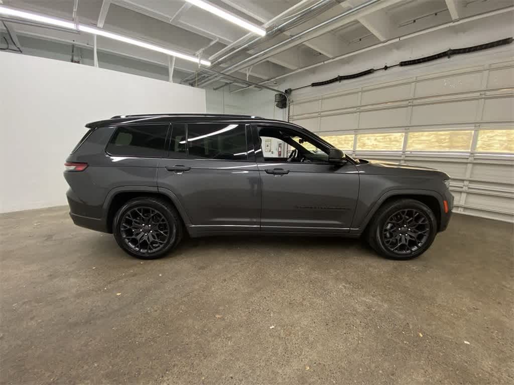 Thumbnail: 2023 Jeep Grand Cherokee - 7