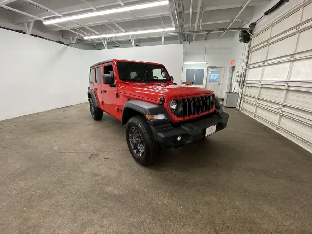 Thumbnail: 2025 Jeep Wrangler - 8