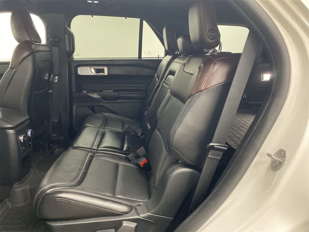 Thumbnail: 2020 Ford Explorer - 17