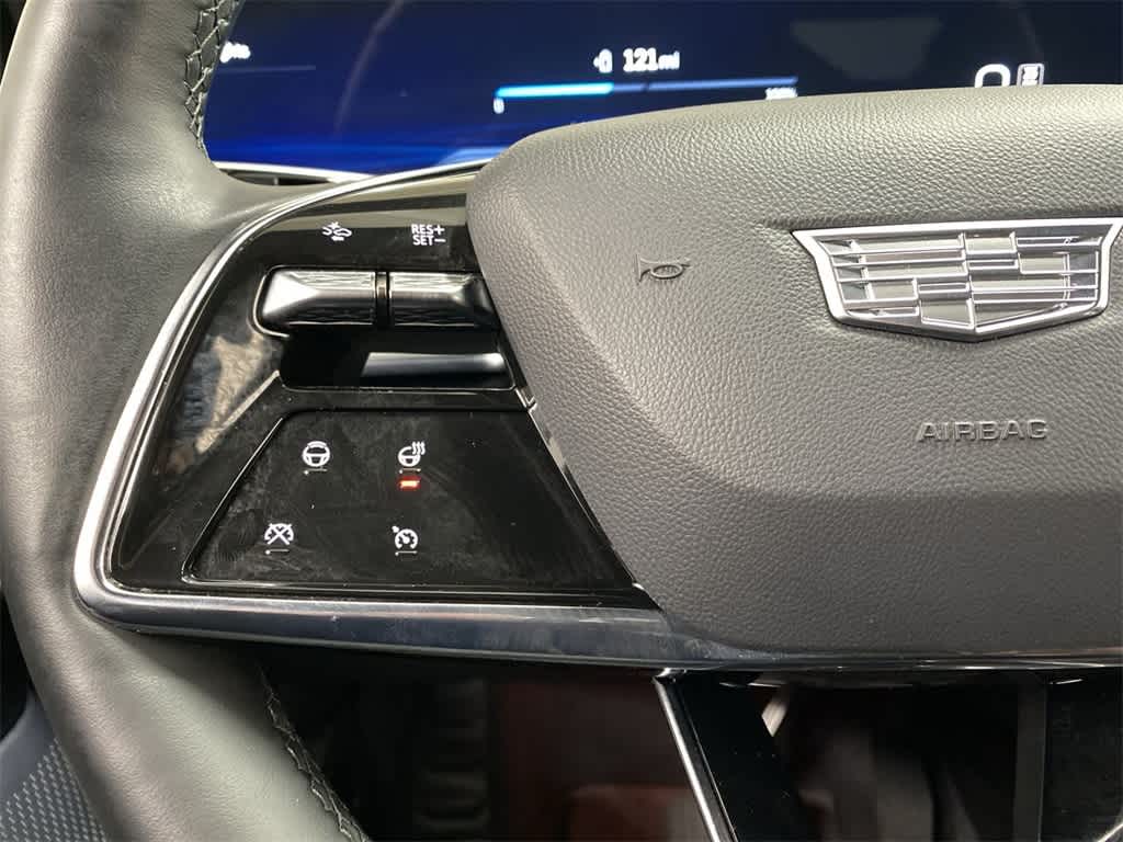 Thumbnail: 2025 Cadillac Lyriq - 21