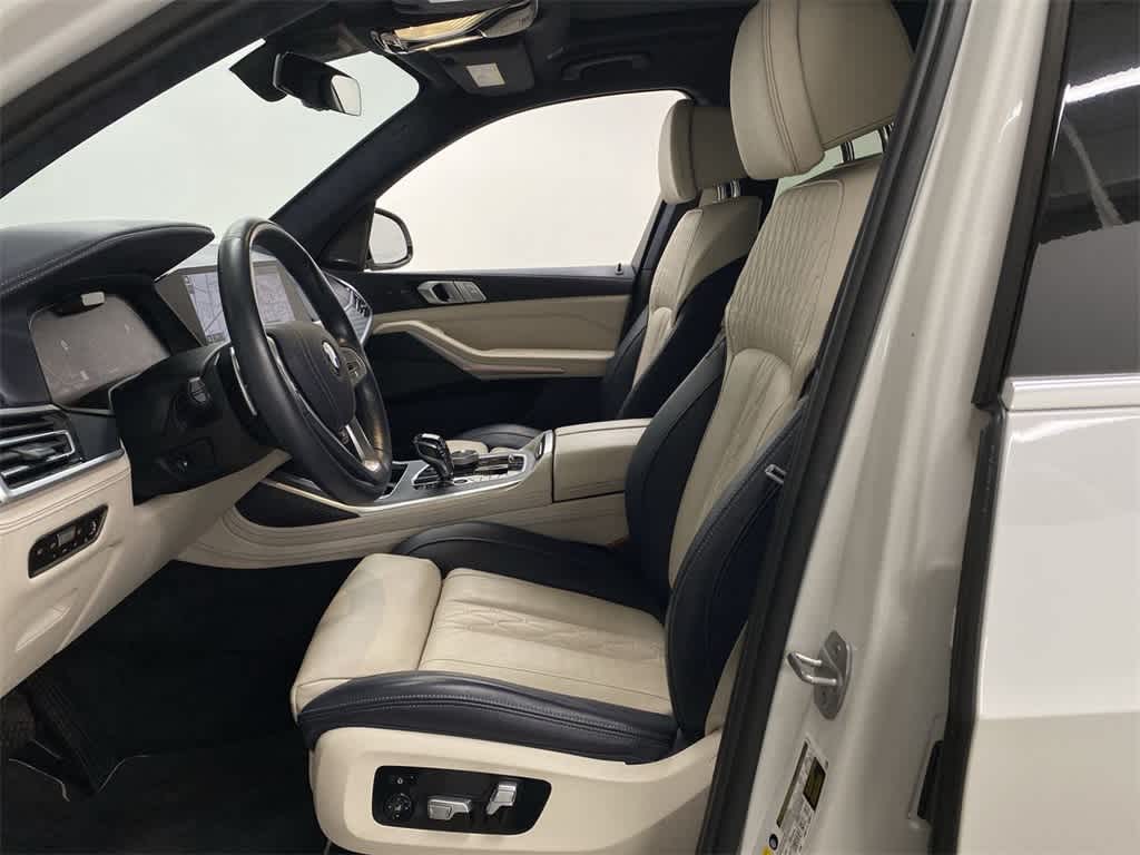 Thumbnail: 2020 BMW X7 - 15