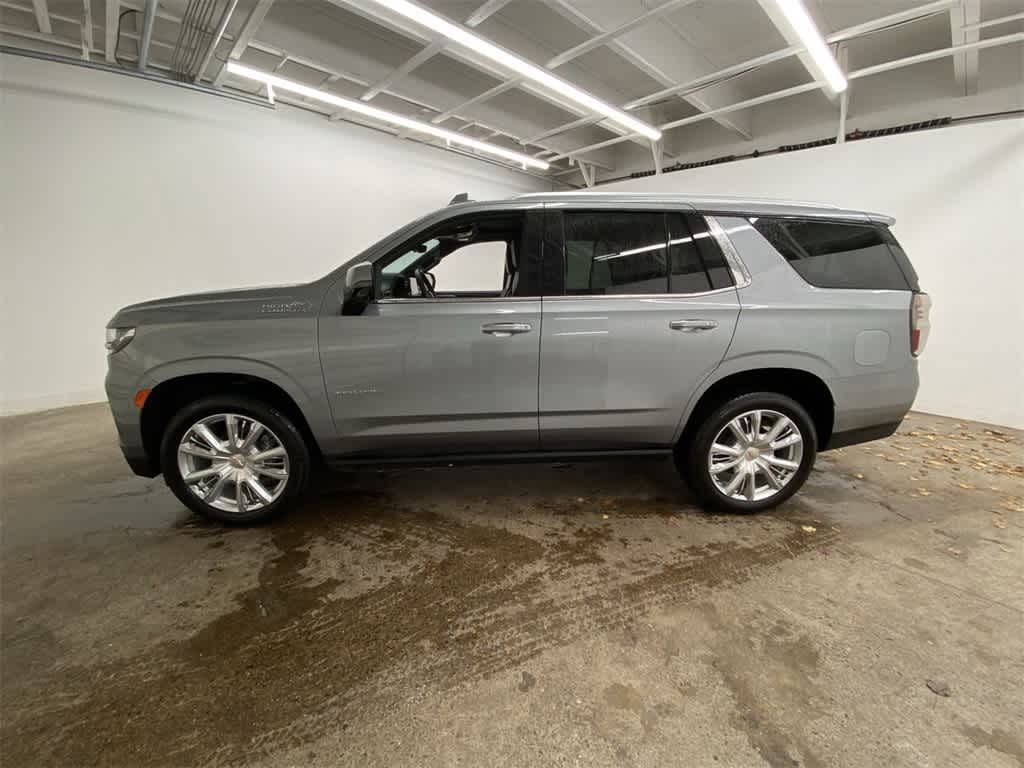 Thumbnail: 2024 Chevrolet Tahoe - 3