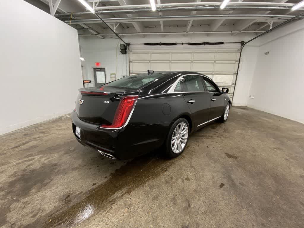 Thumbnail: 2018 Cadillac XTS - 6