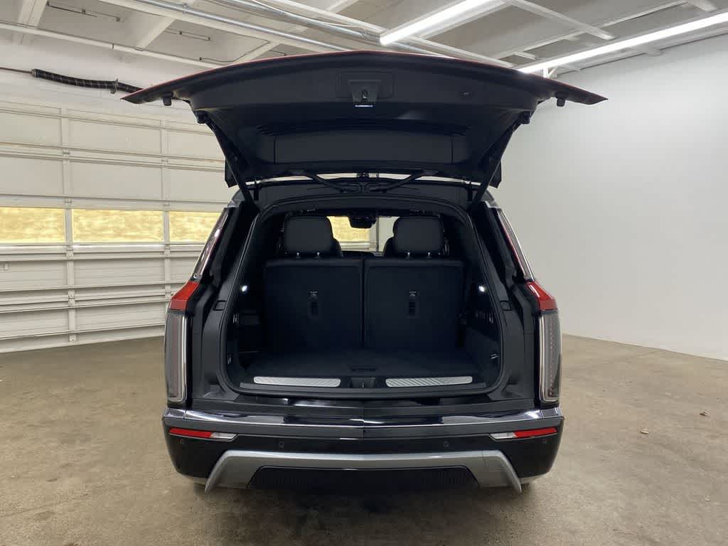 Thumbnail: 2026 Cadillac Vistiq - 28