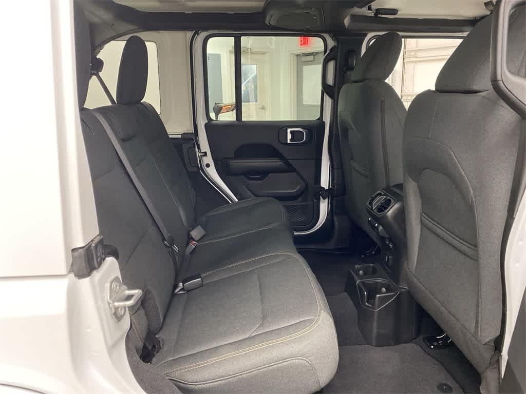 Thumbnail: 2025 Jeep Wrangler - 17