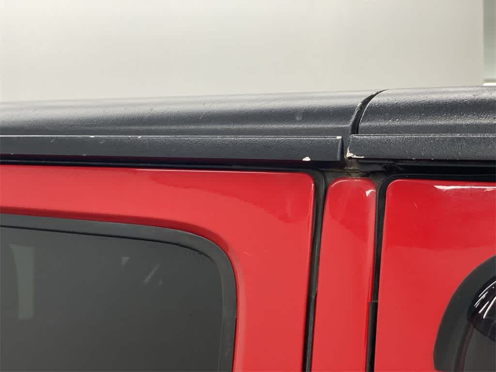 Thumbnail: 2014 Jeep Wrangler - 32