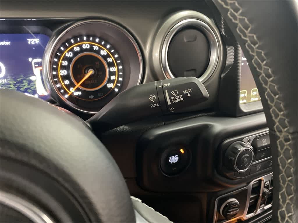 Thumbnail: 2023 Jeep Gladiator - 22