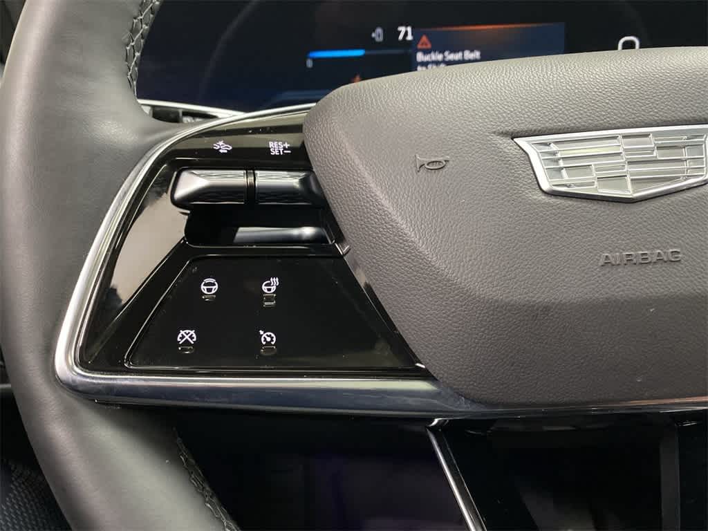 Thumbnail: 2024 Cadillac Lyriq - 22