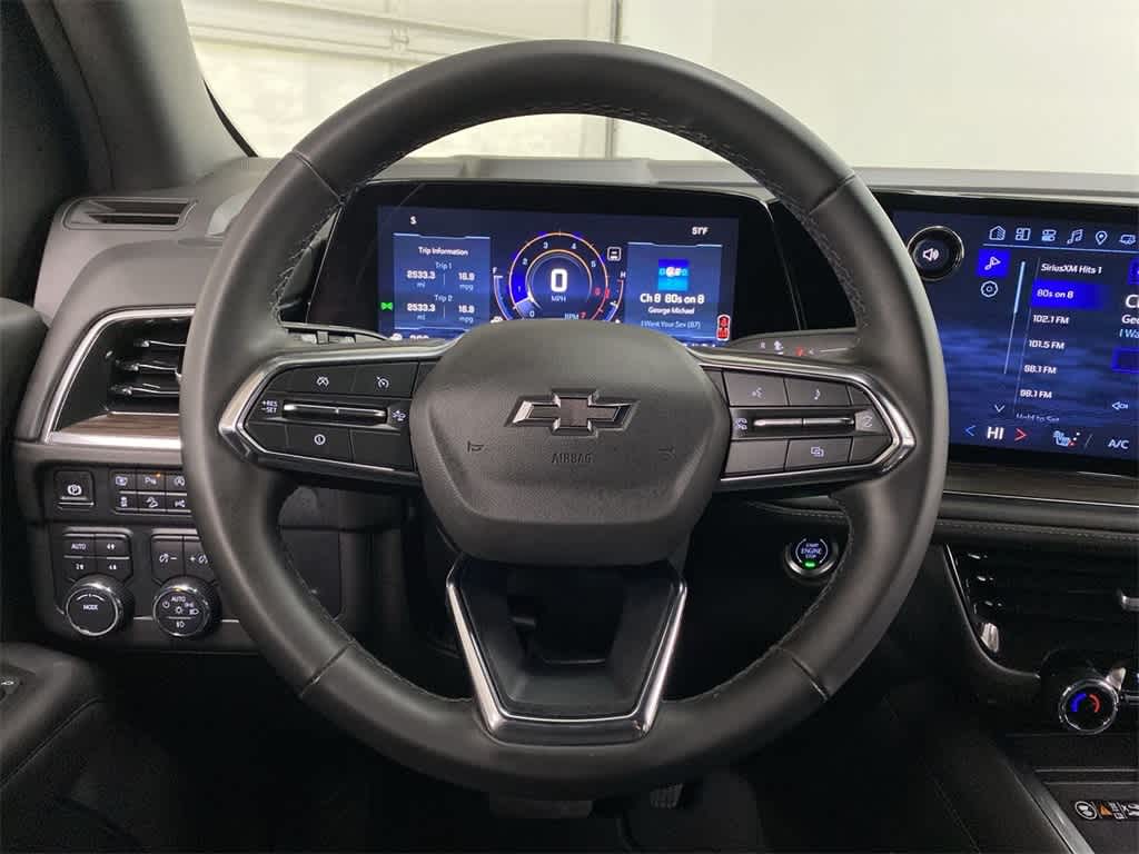 Thumbnail: 2025 Chevrolet Suburban - 20