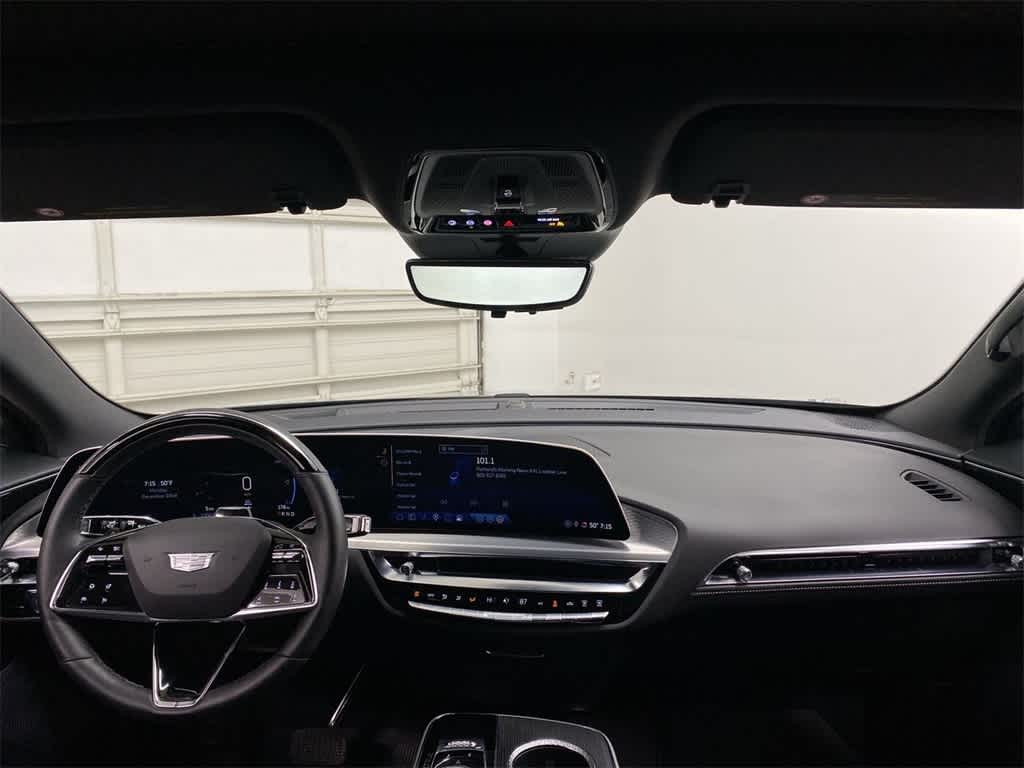 Thumbnail: 2025 Cadillac Lyriq - 13