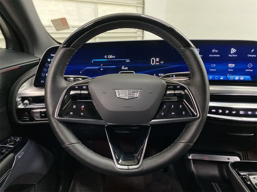 Thumbnail: 2025 Cadillac Lyriq - 20