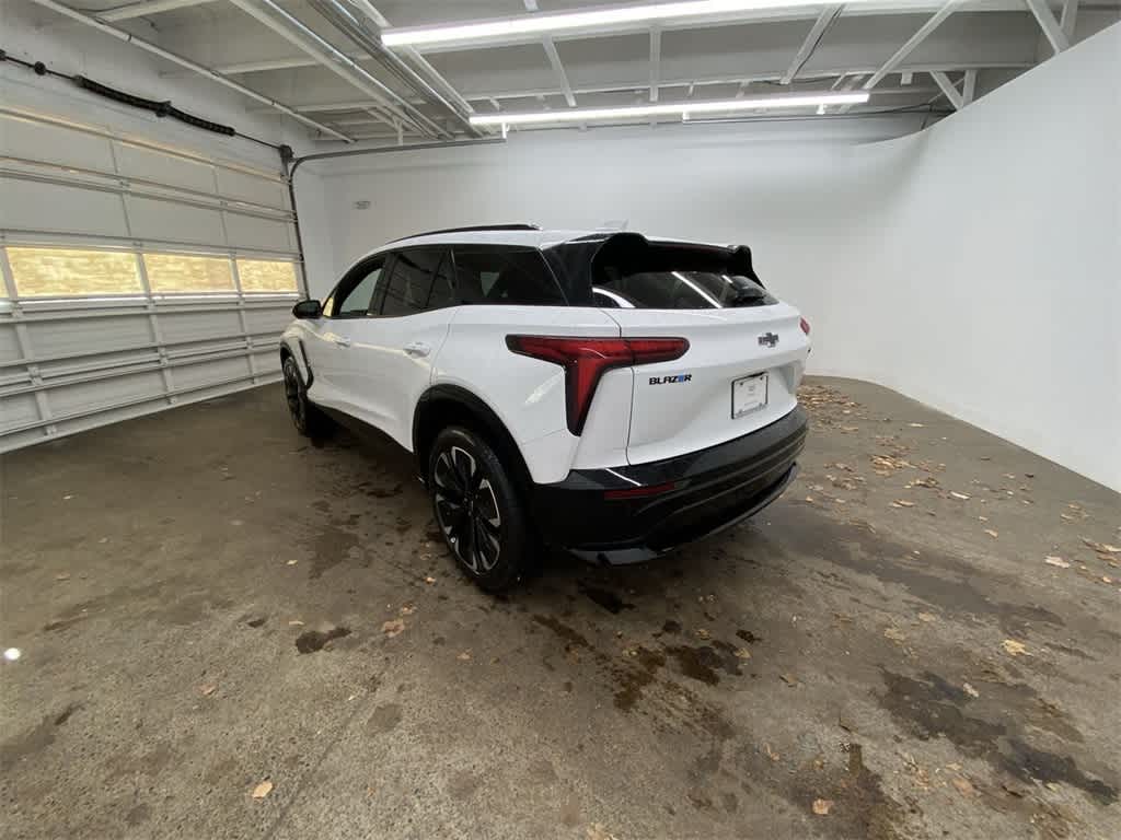 Thumbnail: 2024 Chevrolet Blazer EV - 4