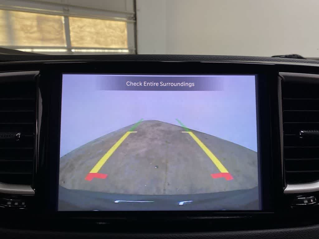 Thumbnail: 2023 Chrysler Pacifica - 25