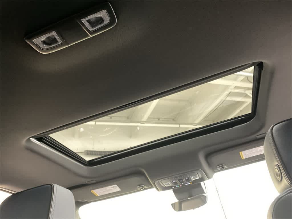 Thumbnail: 2023 Chevrolet Silverado 1500 - 19