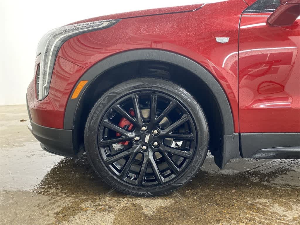 Thumbnail: 2021 Cadillac XT4 - 12
