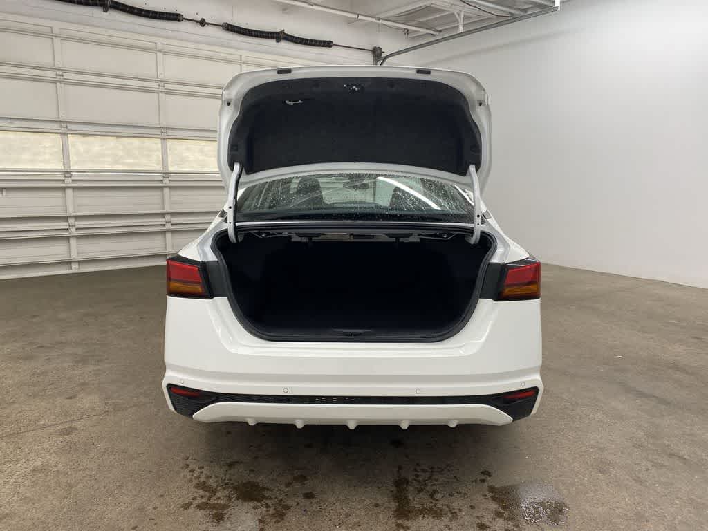 Thumbnail: 2025 Nissan Altima - 28