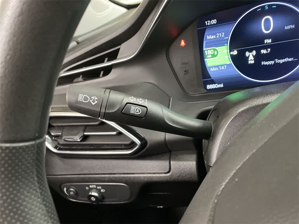 Thumbnail: 2023 Chevrolet Bolt EUV - 24