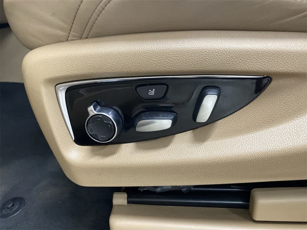 Thumbnail: 2020 Cadillac Escalade - 15