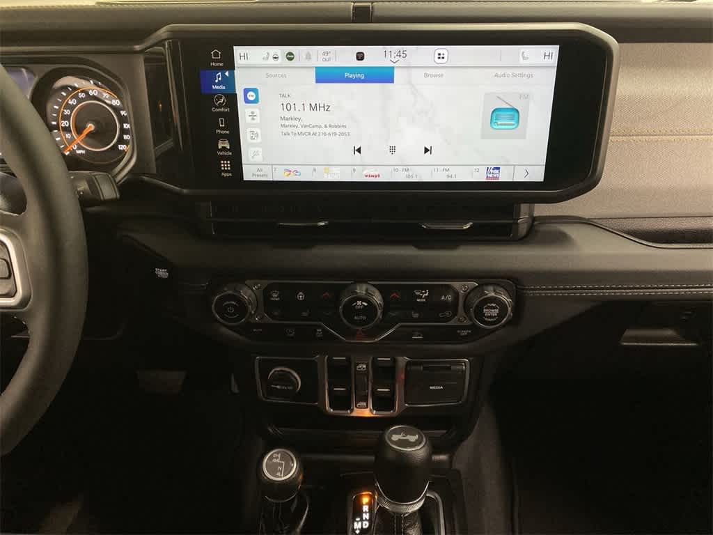 Thumbnail: 2025 Jeep Wrangler - 24