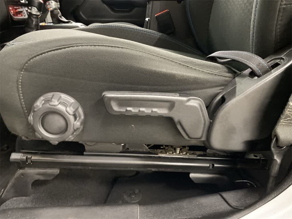 Thumbnail: 2024 Jeep Wrangler - 15