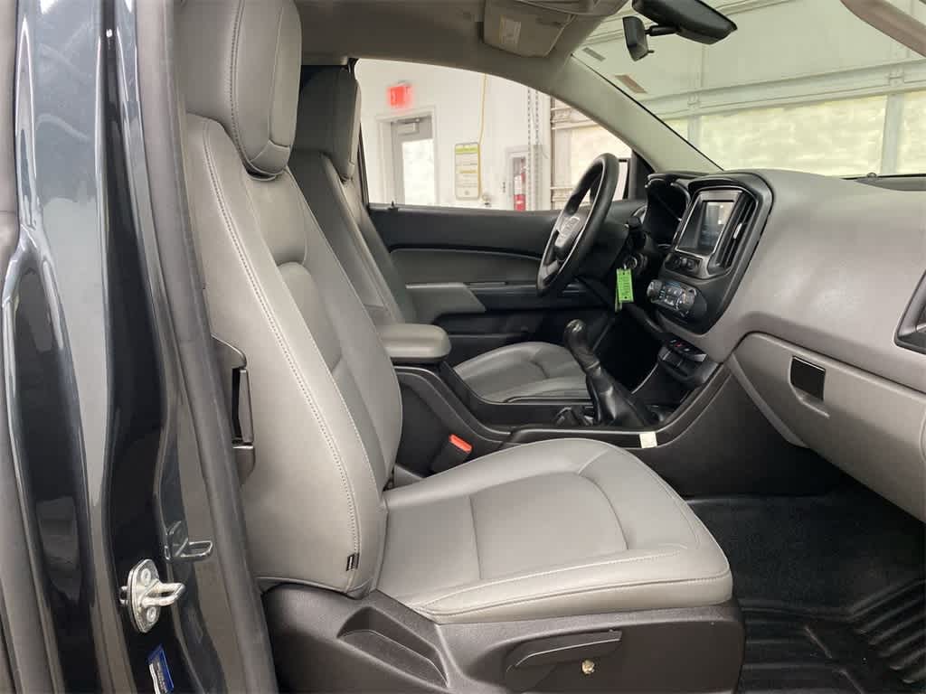 2018 GMC Canyon  18
