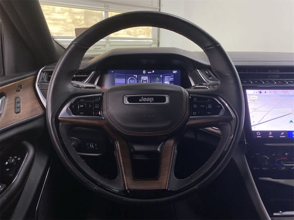 Thumbnail: 2023 Jeep Grand Cherokee - 20