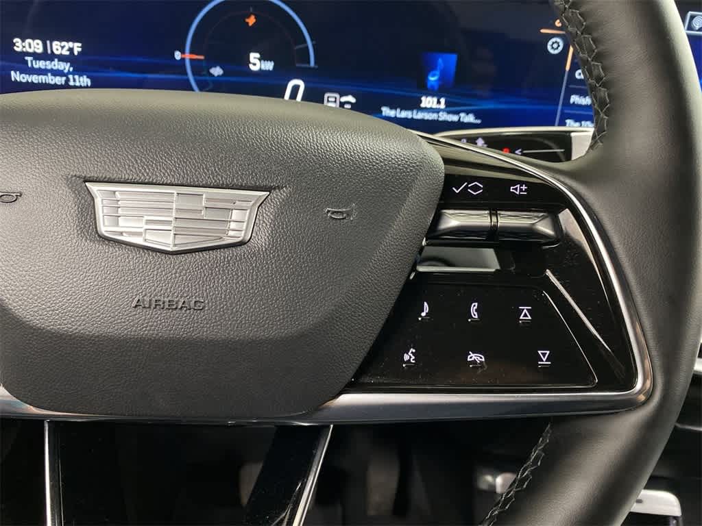 Thumbnail: 2025 Cadillac Lyriq - 20