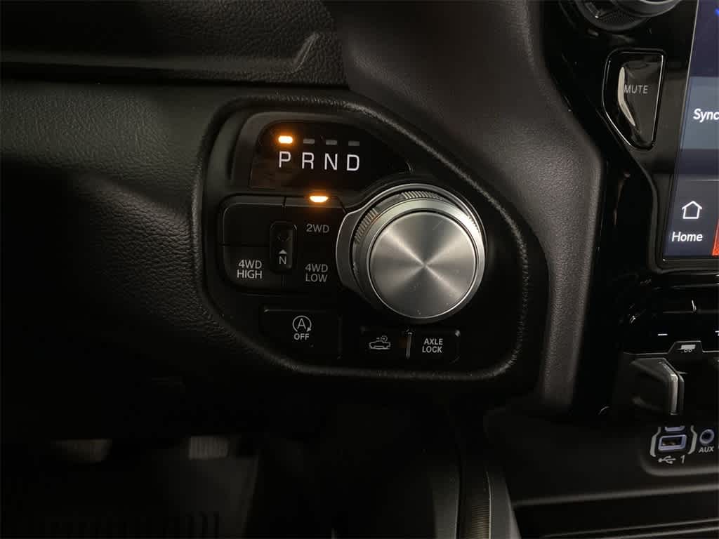 Thumbnail: 2023 RAM 1500 - 25