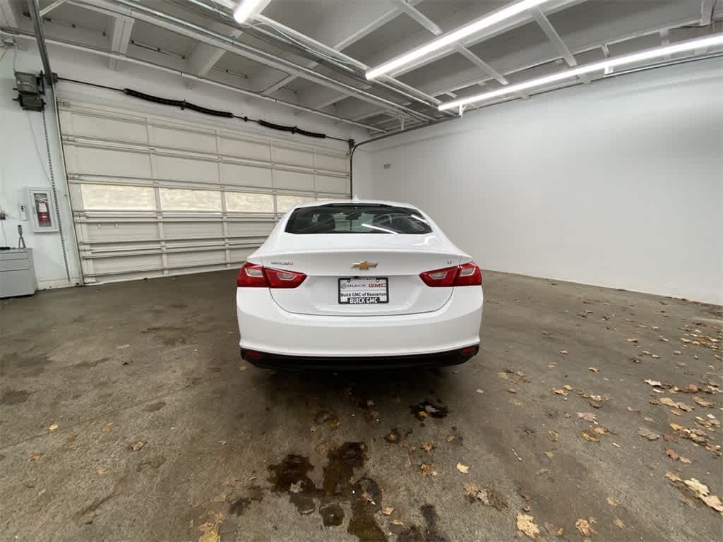 Thumbnail: 2023 Chevrolet Malibu - 5