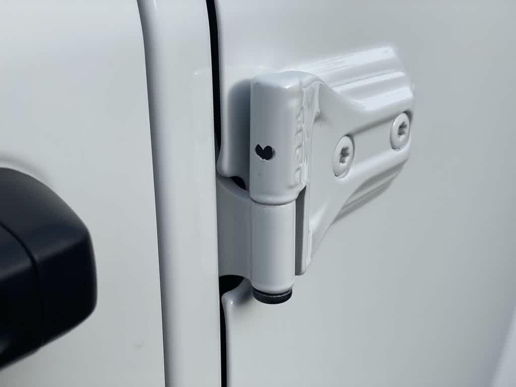 Thumbnail: 2025 Jeep Wrangler - 30