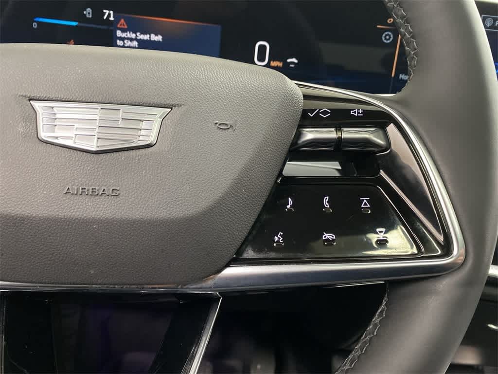 Thumbnail: 2024 Cadillac Lyriq - 23