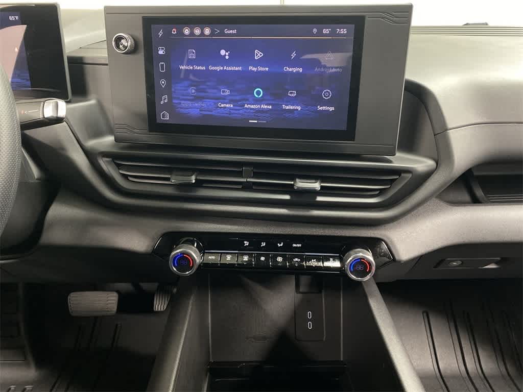 Thumbnail: 2024 Chevrolet Silverado EV - 23