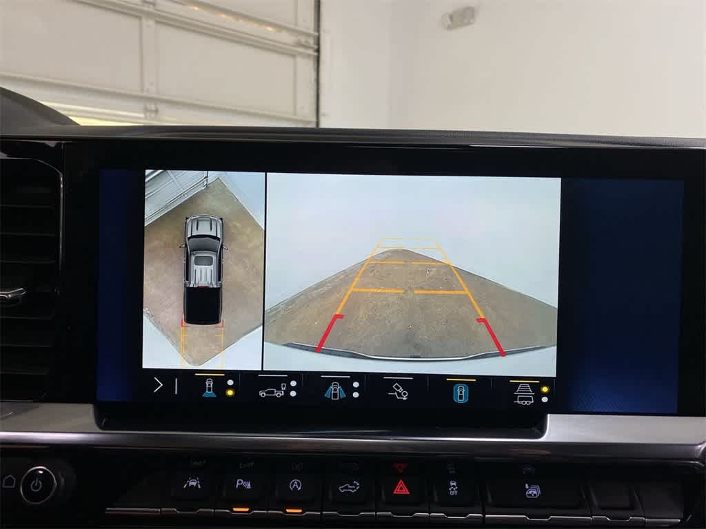 Thumbnail: 2023 Chevrolet Silverado 1500 - 26