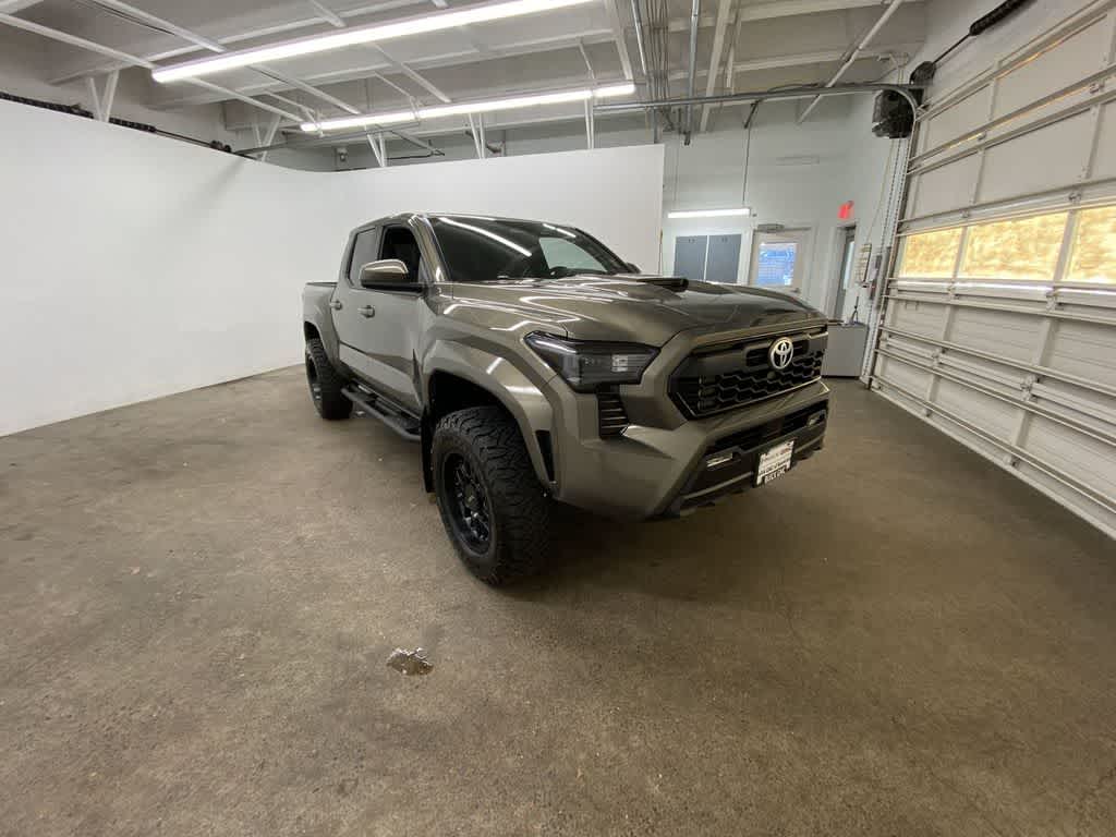 Thumbnail: 2024 Toyota Tacoma - 8