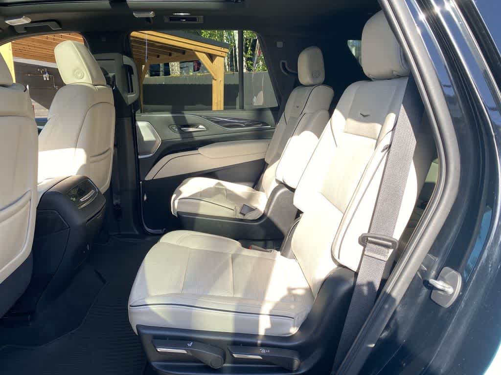 Thumbnail: 2021 Cadillac Escalade - 15