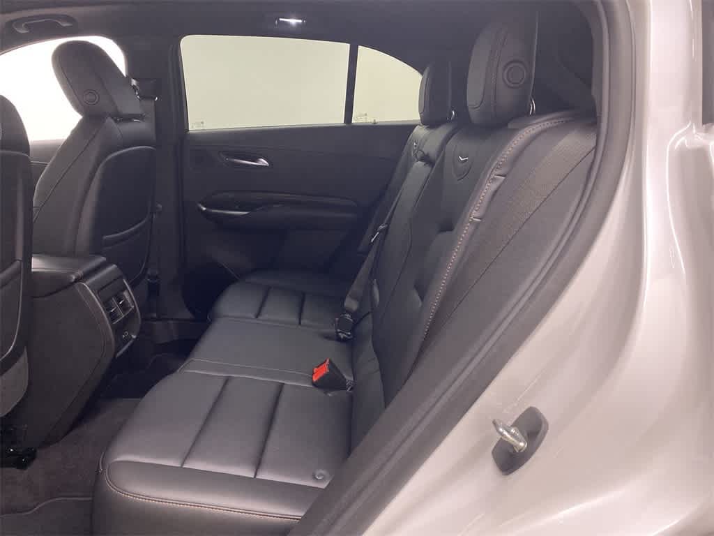 2023 Cadillac XT4 Sport 18