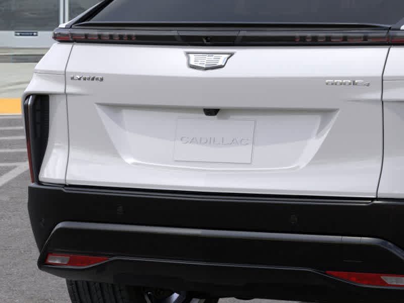 Thumbnail: 2025 Cadillac Lyriq - 14