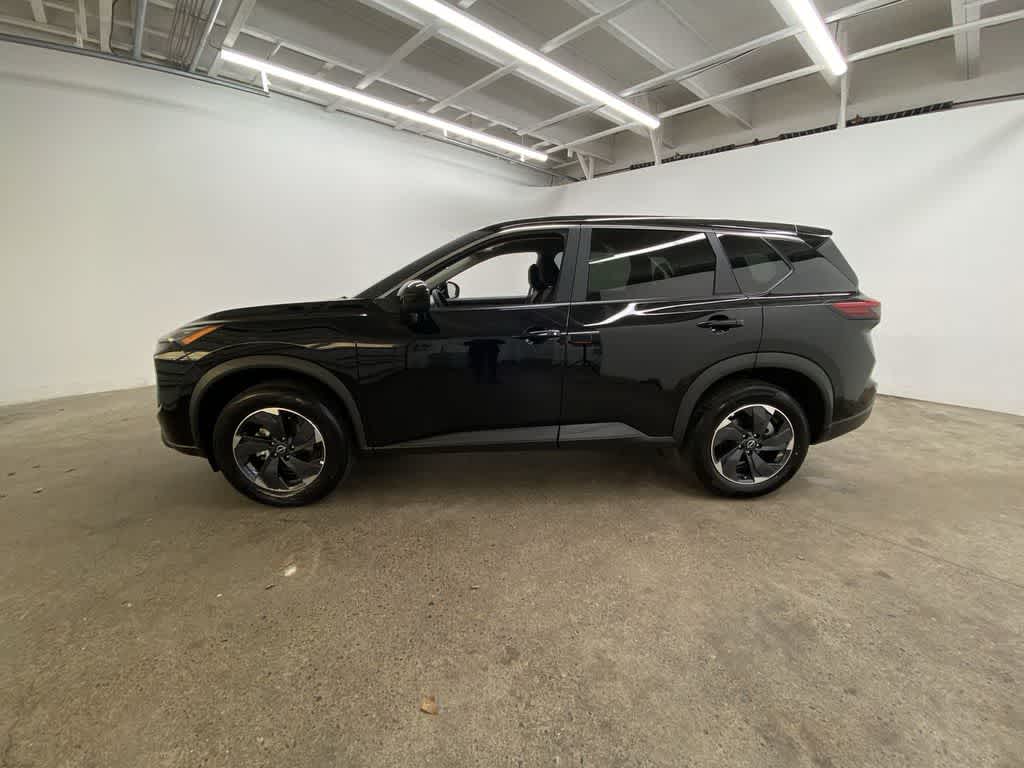 Thumbnail: 2025 Nissan Rogue - 3