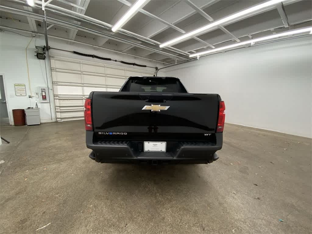 Thumbnail: 2024 Chevrolet Silverado EV - 5