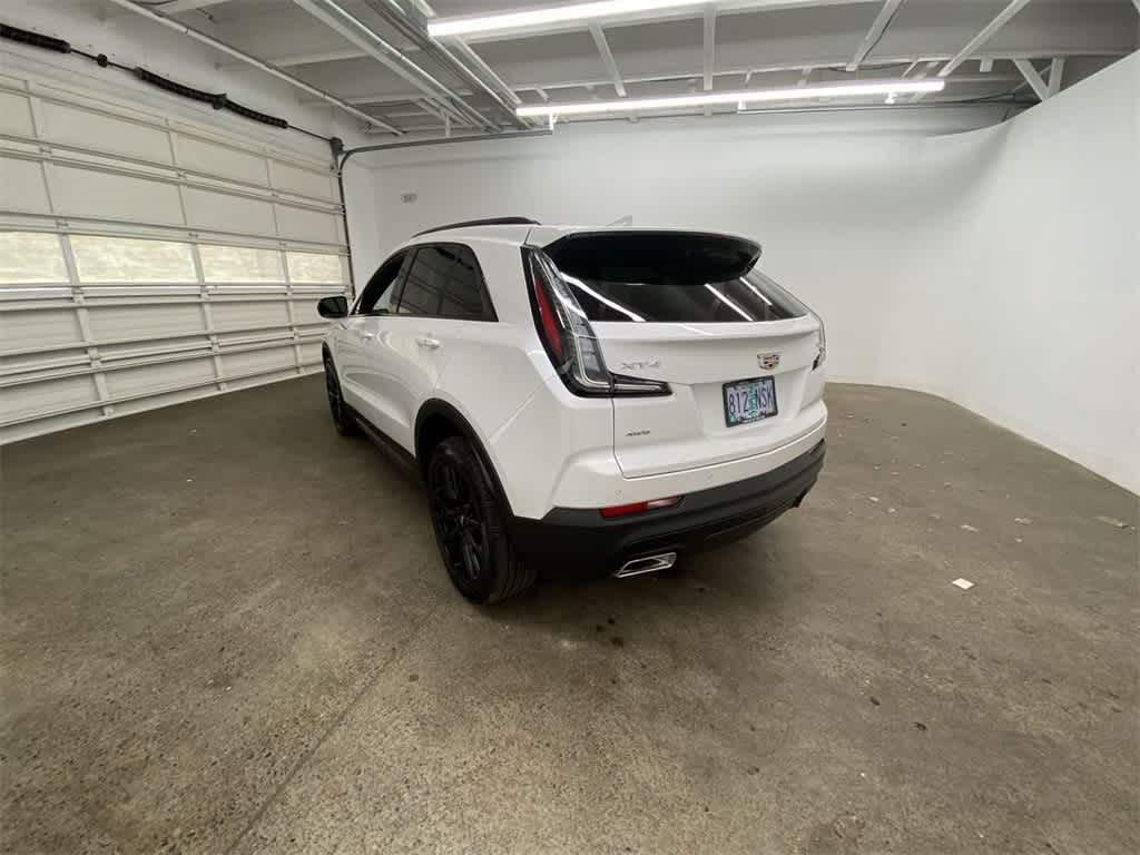 2023 Cadillac XT4 Sport 4