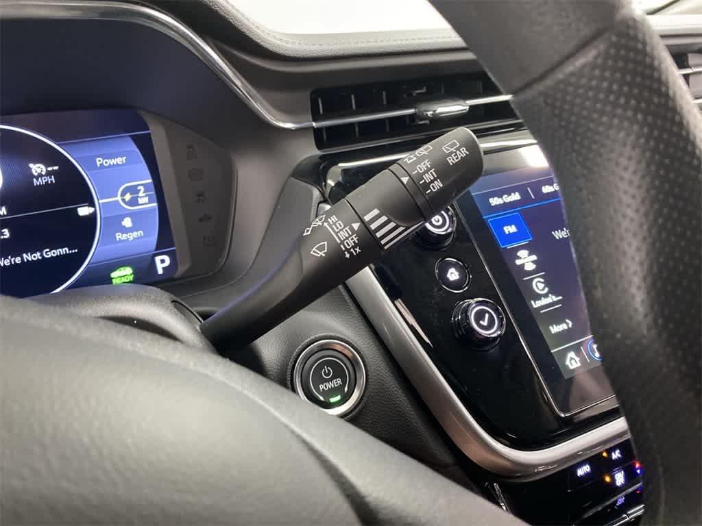 Thumbnail: 2023 Chevrolet Bolt EUV - 23