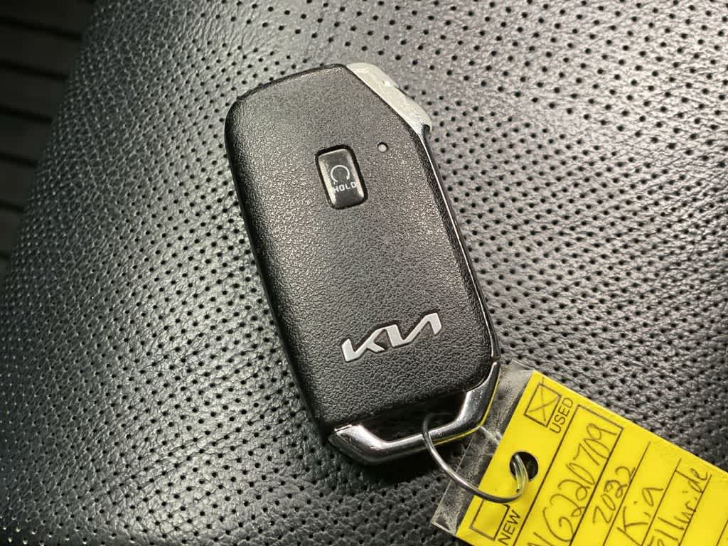 Thumbnail: 2022 Kia Telluride - 30