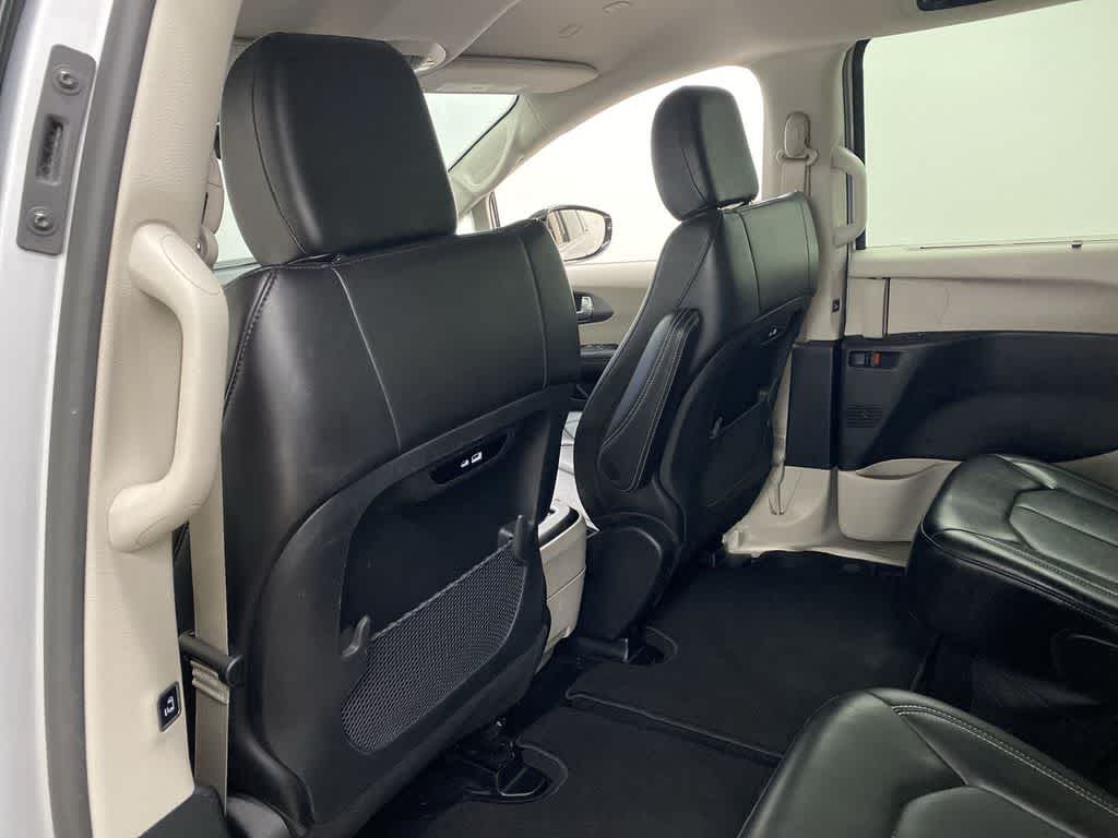 Thumbnail: 2024 Chrysler Pacifica - 15